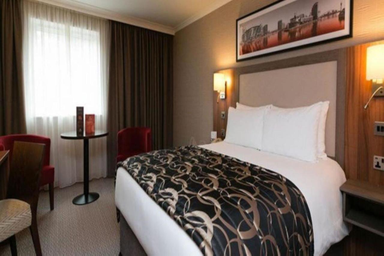 Отель Clayton 4*